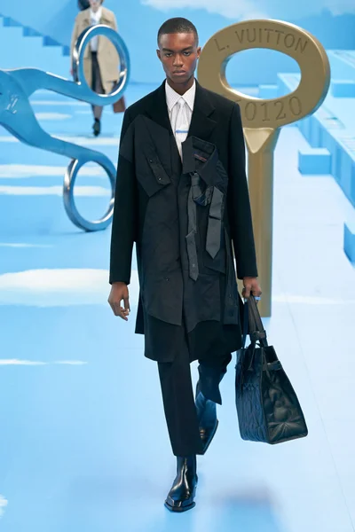 Look 36